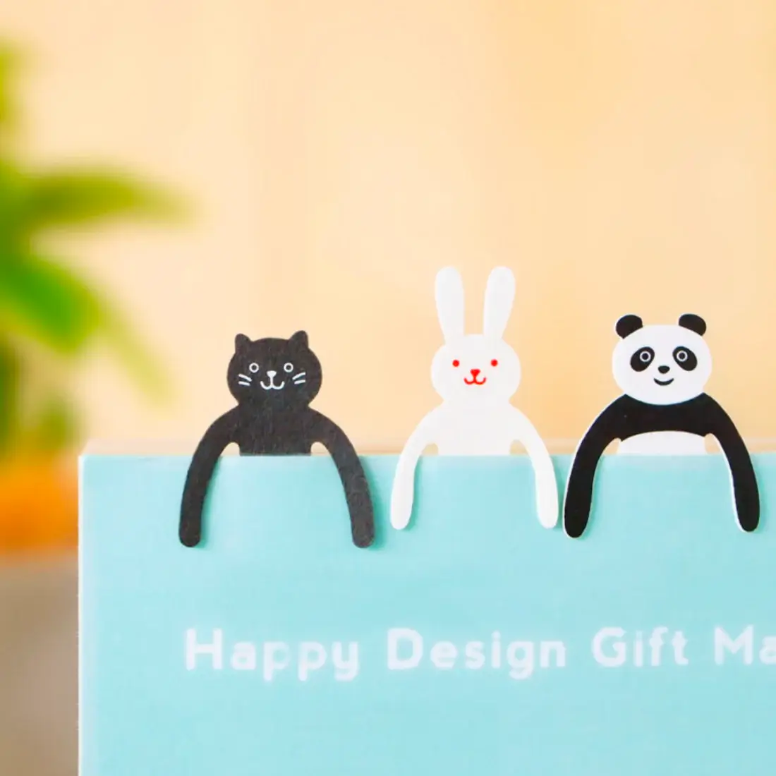 A set of novelty animal paper clips 